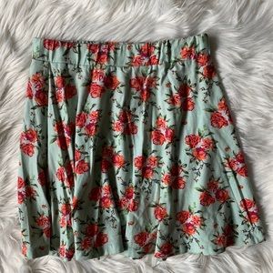 Floral flowy skirt